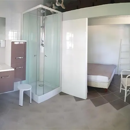 La Raffiniere Tatil Evi